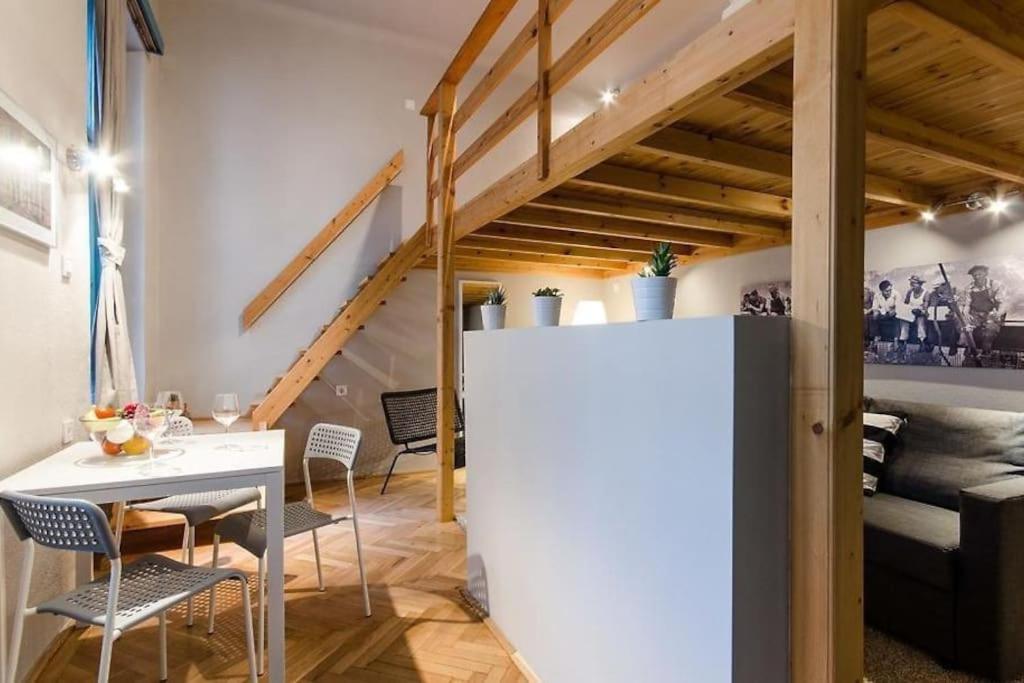 Blue Lotus Apartment T50 Budapešť Exteriér fotografie